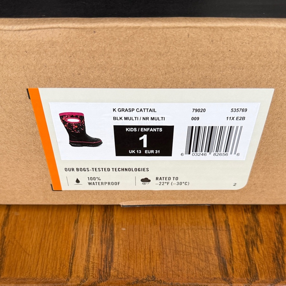 BOGS Girls Size 1 Grasp Cattail Black and Pink Waterproof Boots - Picture 3 of 8